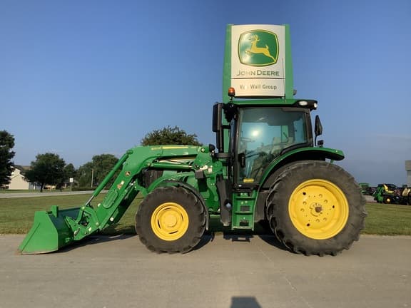 Image of John Deere 6130R equipment image 2