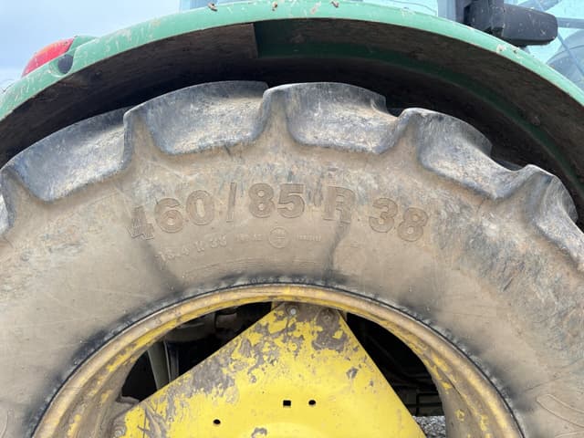 Image of John Deere 6135E equipment image 1