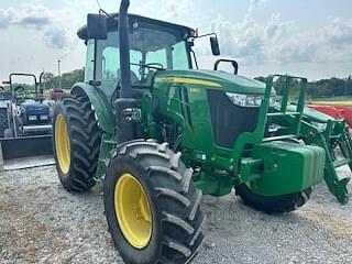 Image of John Deere 6135E equipment image 1