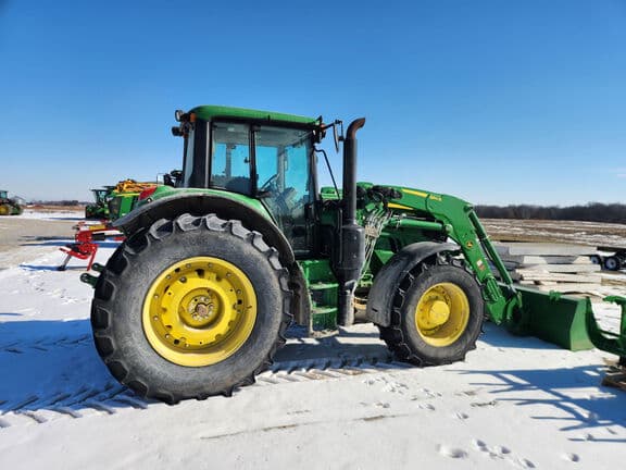 Image of John Deere 6145M equipment image 1