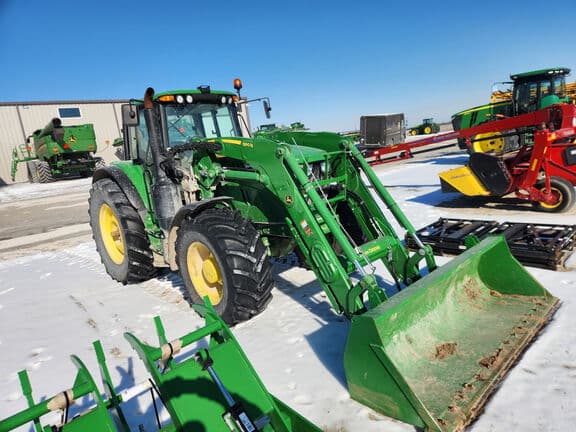 Image of John Deere 6145M equipment image 2