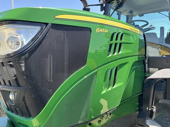 Image of John Deere 6145M equipment image 3