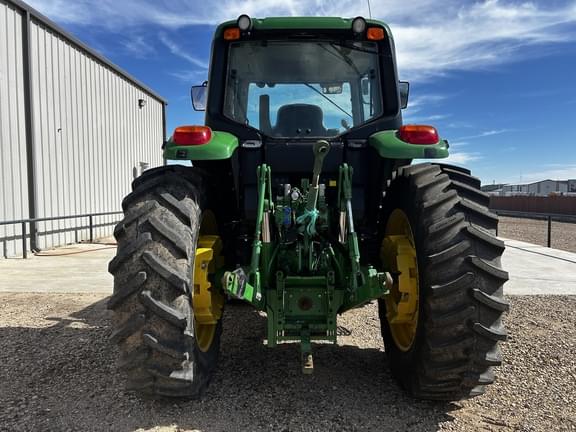 Image of John Deere 6145M equipment image 3