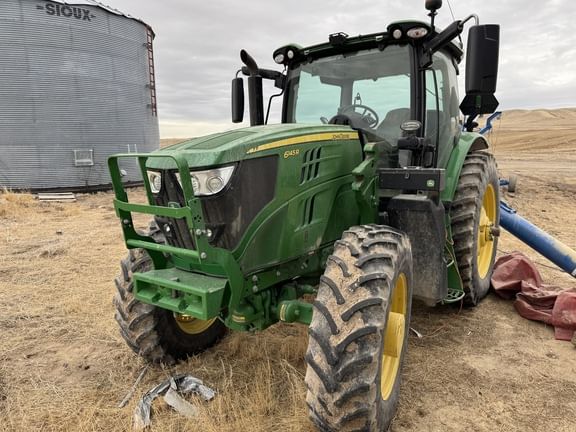 2019 John Deere 6145R Equipment Image0