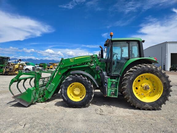 Image of John Deere 6155M equipment image 1