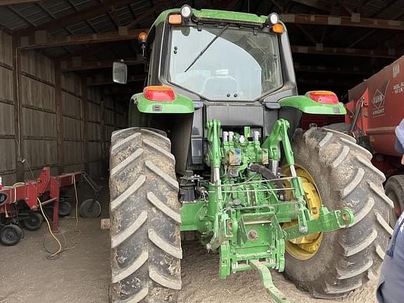 Image of John Deere 6155M equipment image 1