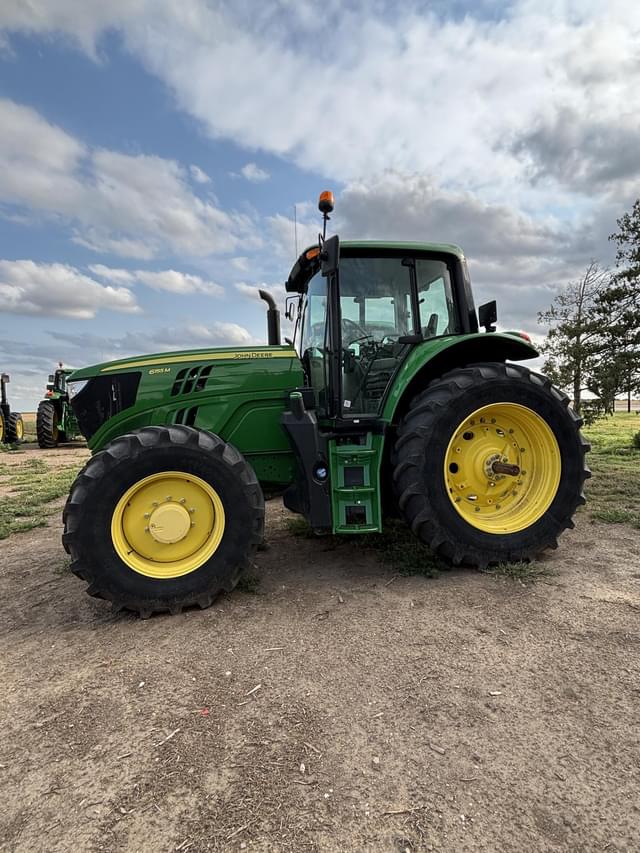 Image of John Deere 6155M equipment image 2