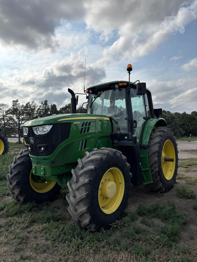 Image of John Deere 6155M equipment image 1