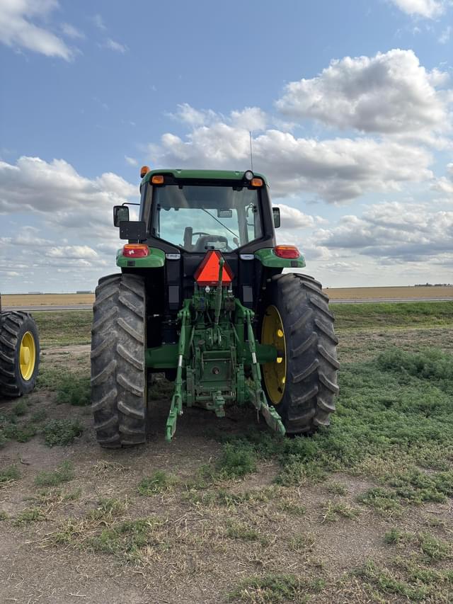 Image of John Deere 6155M equipment image 3