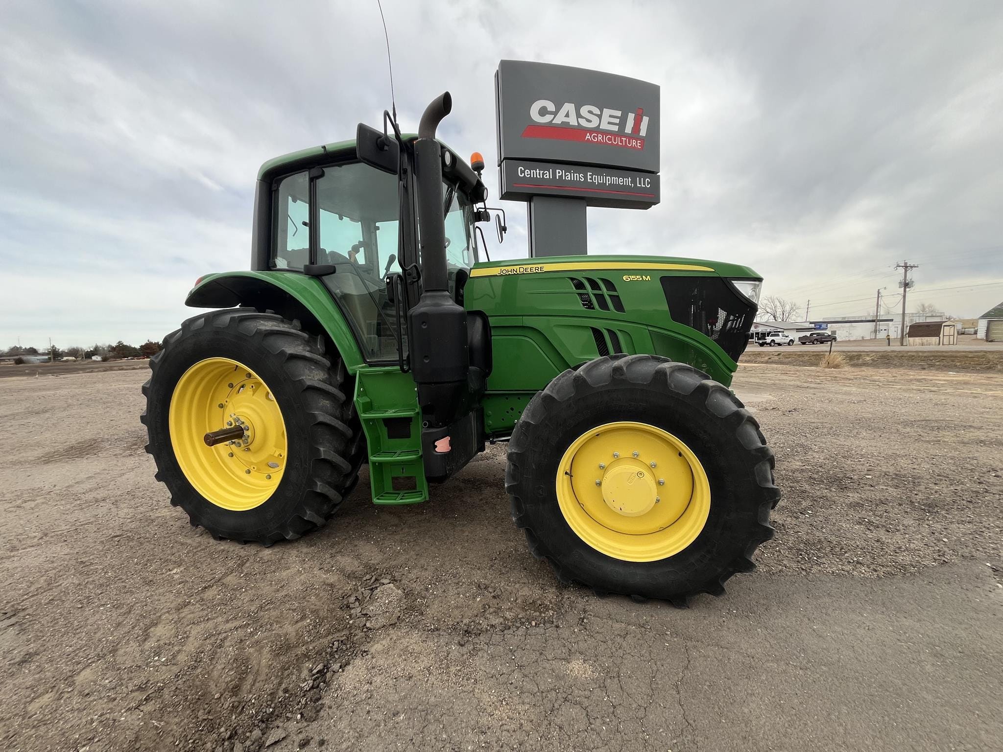 2019 John Deere 6155M Equipment Image0