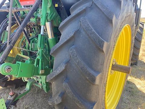 Image of John Deere 6155M equipment image 4