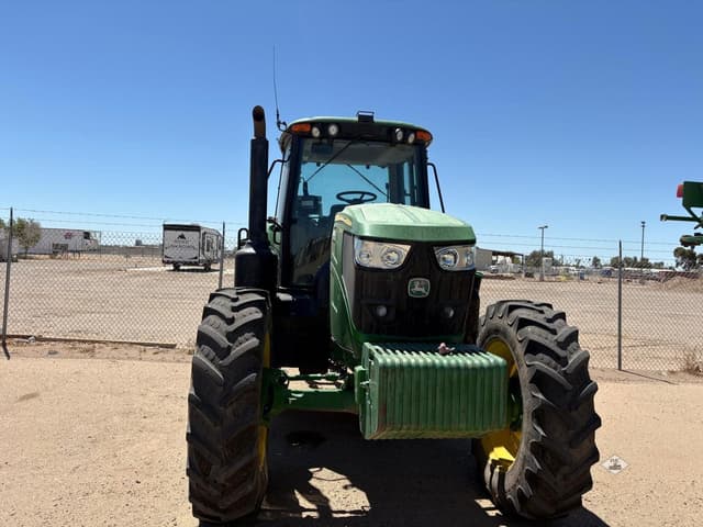 Image of John Deere 6155M equipment image 4