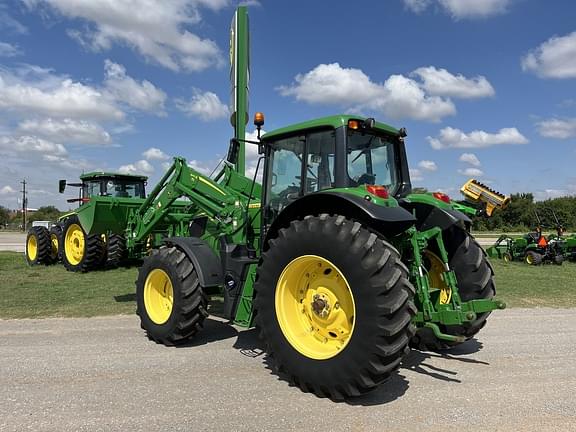 Image of John Deere 6155M equipment image 3