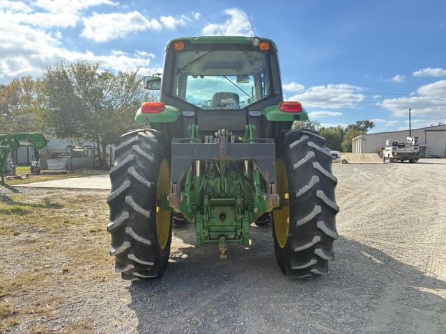 Image of John Deere 6155M equipment image 3