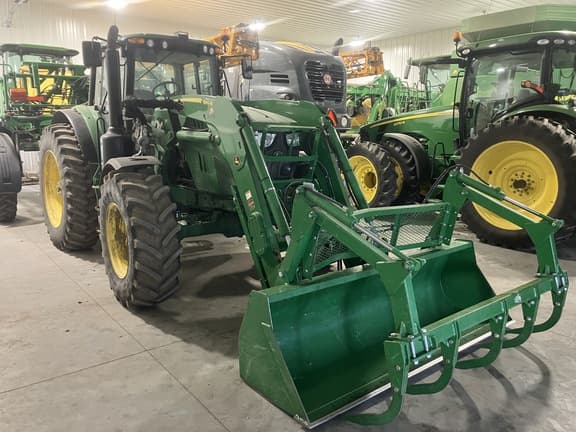 Image of John Deere 6155M equipment image 2