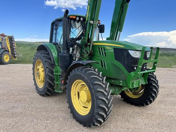 Image of John Deere 6155M equipment image 1