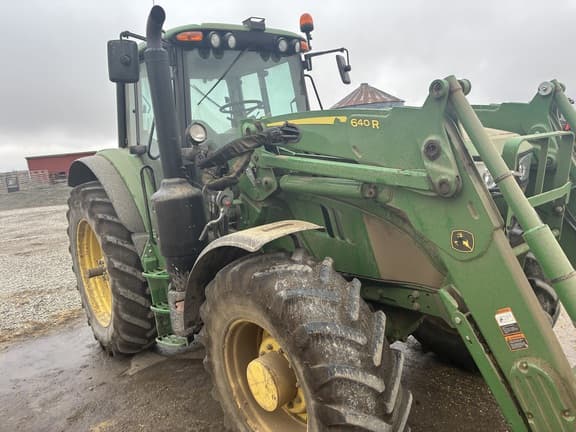 Image of John Deere 6155M equipment image 3