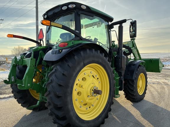 Image of John Deere 6155R equipment image 1