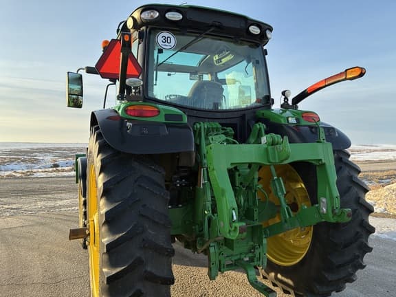 Image of John Deere 6155R equipment image 4