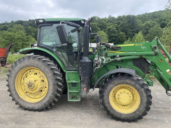 2019 John Deere 6155R Equipment Image0