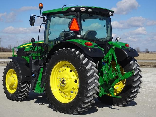 Image of John Deere 6155R equipment image 4