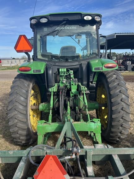 Image of John Deere 6155R equipment image 4