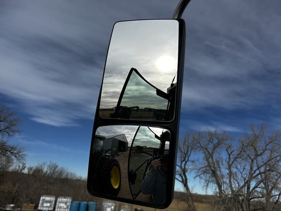 Image of John Deere 6155R equipment image 3