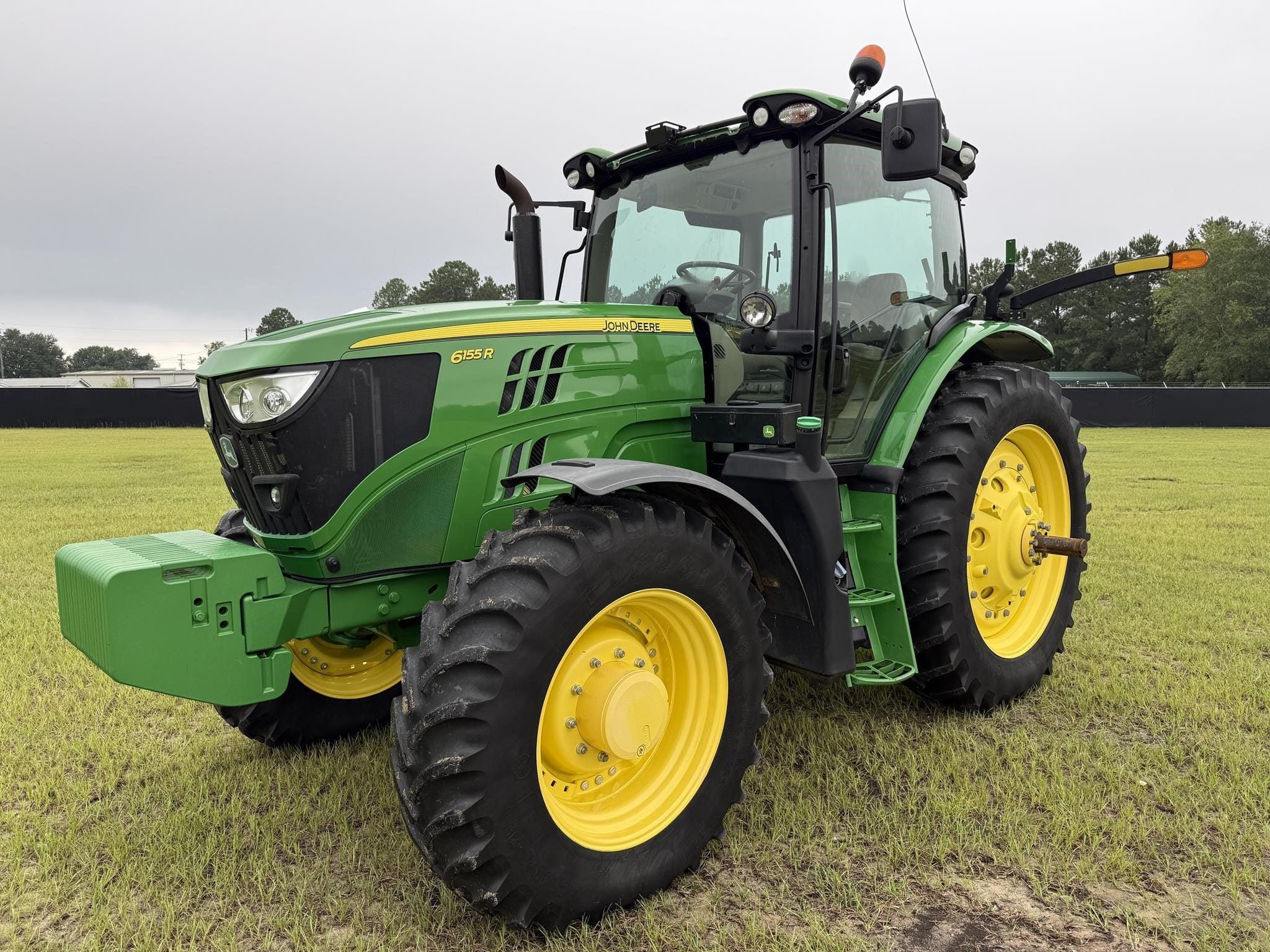 2019 John Deere 6155R Equipment Image0