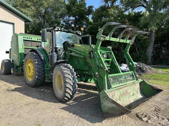 Image of John Deere 6155R equipment image 4