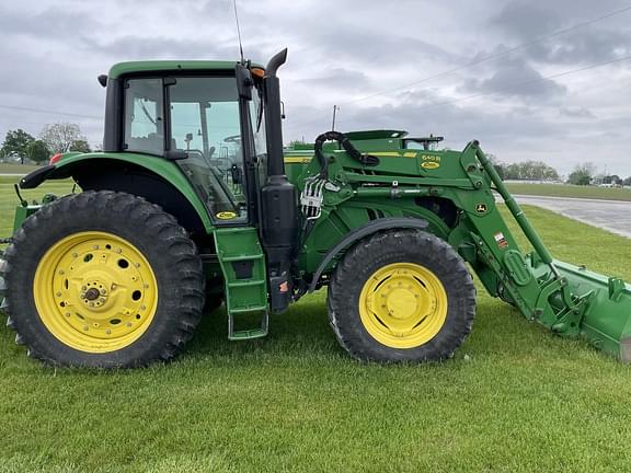 Image of John Deere 6175M equipment image 1