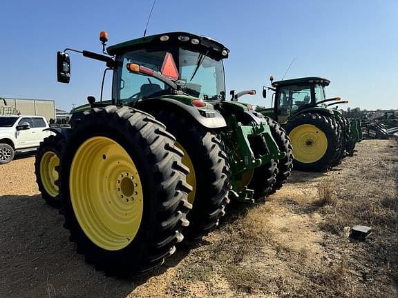 Image of John Deere 6175R equipment image 3