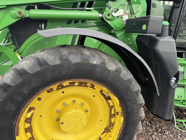 Image of John Deere 6175R equipment image 4