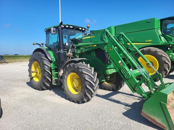 Image of John Deere 6175R Image 1