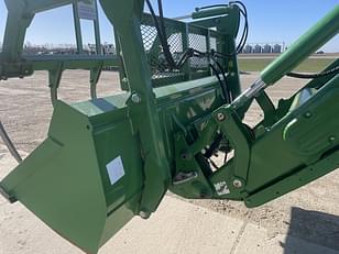 Main image John Deere 6175R 28