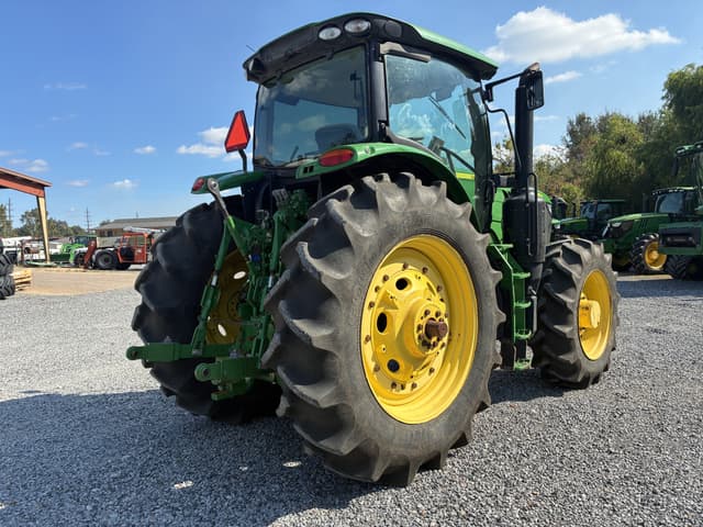 Image of John Deere 6175R equipment image 4