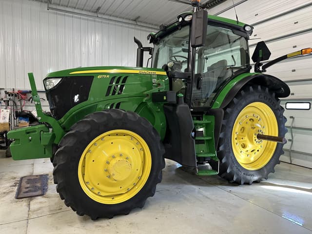 Image of John Deere 6175R equipment image 1