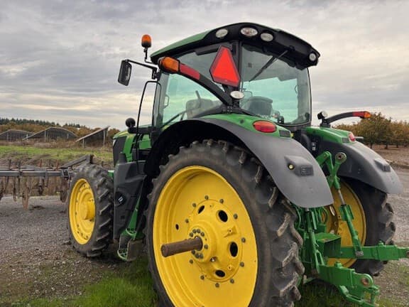 Image of John Deere 6175R equipment image 1