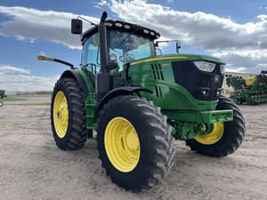2019 John Deere 6175R Image