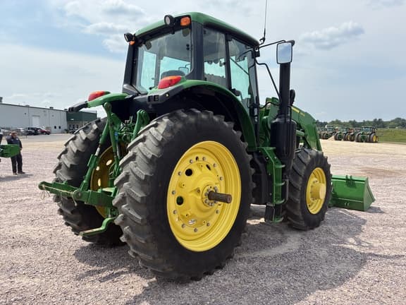Image of John Deere 6195M equipment image 3