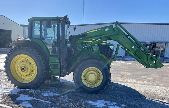 Image of John Deere 6195M equipment image 4