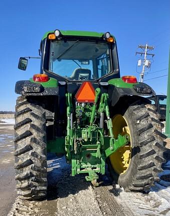 Image of John Deere 6195M equipment image 3