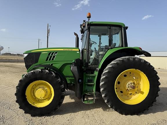 Image of John Deere 6195M equipment image 1