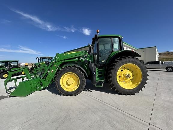 Image of John Deere 6195M equipment image 1