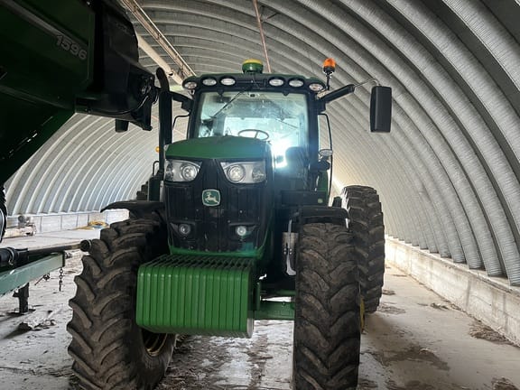 2019 John Deere 6195R Equipment Image0