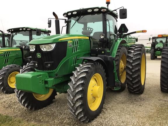 Image of John Deere 6215R equipment image 1