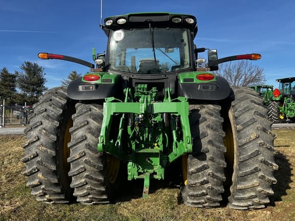 Image of John Deere 6215R equipment image 4