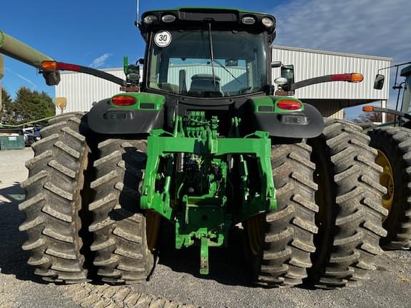 Image of John Deere 6215R equipment image 4