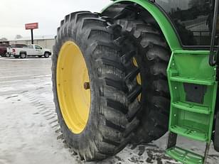 Main image John Deere 6215R 11