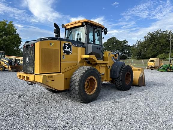 Image of John Deere 624L equipment image 4