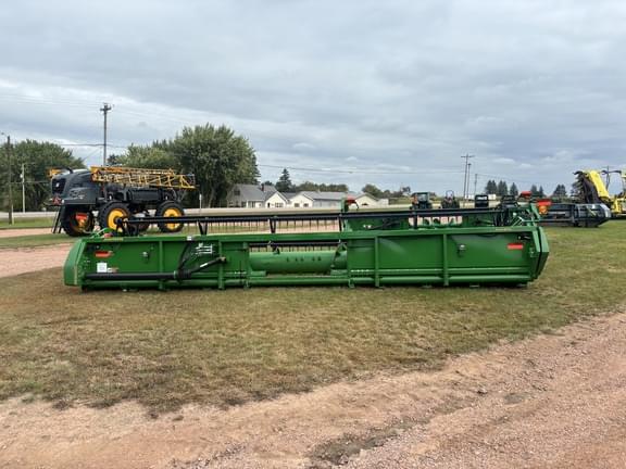 Image of John Deere 625F equipment image 1
